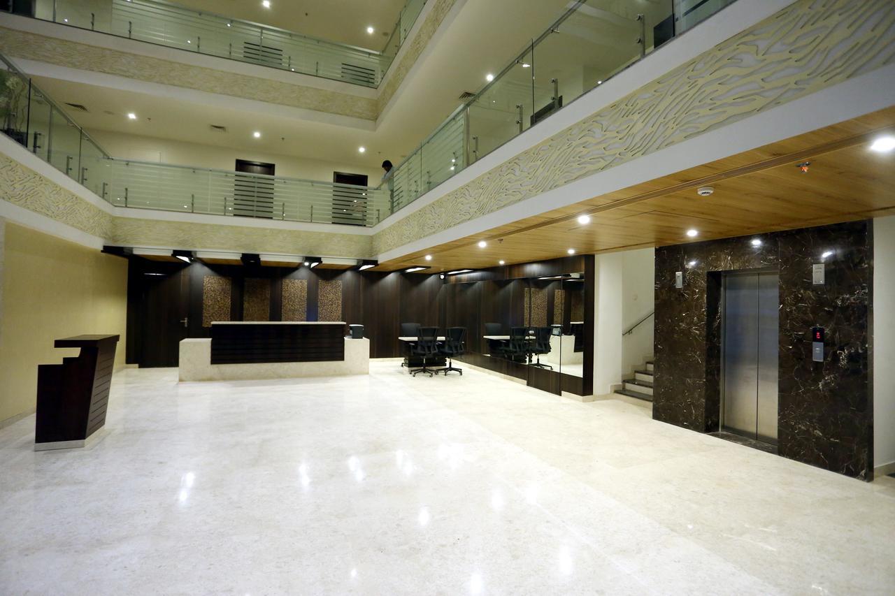 Hotel Solitaire Rāipur Exteriér fotografie