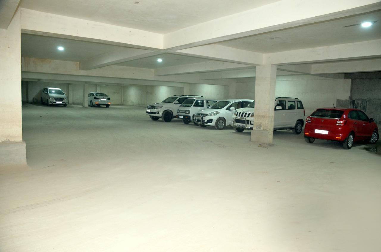 Hotel Solitaire Rāipur Exteriér fotografie